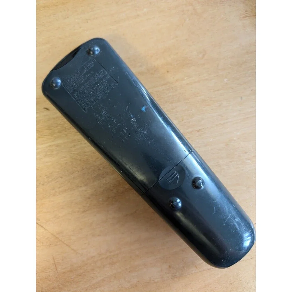 Sony RM-V11 Remote Control Black Television TV Cable VCR Genuine‎
